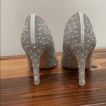Galina Signature Niomi Pearl And Crystal Pointed Photo 6