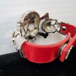 Triple rhinestone skulls with adjustable genuine leather snap bracelet Photo 3