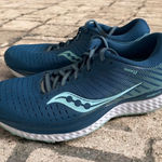 Saucony  Women's Guide 13 Formfit Blue Sneakers Size 10 Photo 0