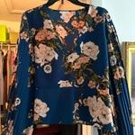 Leith  women’s top  Photo 1