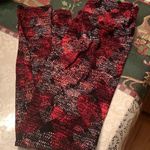 LuLaRoe Valentine’s Day leggings Photo 0