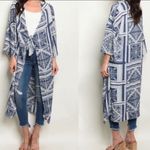 Love Riche Front Tie ‎ Kimono Photo 3