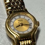 Seiko Vintage Quartz Gold Tone Women’s Watch V401-0289 Works Photo 2