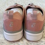 Clove Women’s/Men’s limited edition Nurse Sneaker shoes in Pink size M Photo 5