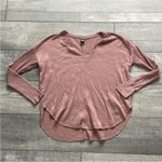 Wild Fable Dusty Pink Long-Sleeve V-Neck Thermal Style Top Size XS. Photo 5