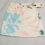 Levi's  Deconstructed Tie Dye Denim Skirt (Juniors)‎ Photo 2