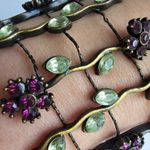 Vintage Wide Flower Vine Green & Purple Rhinestone brass tone metal bracelet Photo 5
