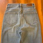 Hollister  jeans women’s 00 regular blue ultra high rise mom jean stretch Photo 5