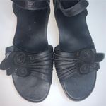 Sleek Black Sandals for Effortless Style Black Size 9 Photo 0