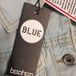 Boohoo NWT  size 6 denim jacket Photo 4