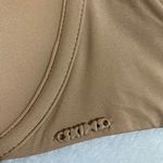 SKIMS Strapless Weightless Bra 32D Photo 2