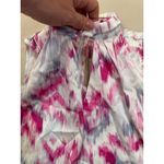 Halogen Womens Blouse Size XS Pink Gray Abstract Mock Neck Keyhole Sleeveless Photo 4