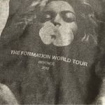 BEYONCÉ Sweatshirt The Formation Tour 2016 Grey Crew Black Graphic Size Small Gray Photo 5