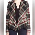 Cupcakes and Cashmere Photo 0