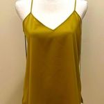 Uniqlo green vneck camisole blouse size med #91 Photo 0