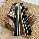 LArtiste Spring Step Naomi Monarch Butterfly Floral Platform Sandals Size 37‎ Red Photo 6