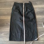 Vintage BERMANS EDGY TIMELESS Black Leather Skirt size 8 Photo 6