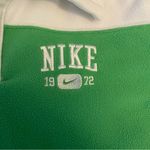 Nike Green and White Fleece Pullover Women’s Large Photo 2