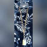 Universal Threads NWT! Universal Thread gold-tone chain necklace with a rectangular pendant Photo 3