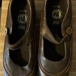 Merrell  Mary Jane Hiking Shoes Photo 0