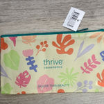 NWT Thrive Causemetics Pastel Multicolor Lightweight Zip Makeup Bag 5.75"x9.75" Green Photo 0