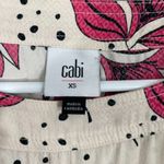 CAbi ‎ Blouse Women XS Cream Fuchsia Floral Scoop Neck Boxy Business Casual Top Photo 2