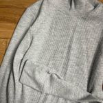 American Eagle  Top Photo 3