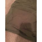 Mountain Lake  Women’s Shorts Green Cotton Pockets Walking Casual Size 12 Photo 1