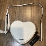 ALDO Parrawe Heart-Shaped White Crossbody Bag – NWT Photo 3