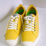Carisma Low sun yellow knit sneaker Size 11 Photo 0
