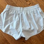 Lululemon  Hotty Hot Low-Rise Lined Short 2.5 Photo 1