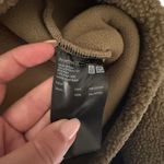 Uniqlo Windproof Fleece Buttoned Jacket Olive X-Small Photo 4