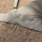 Jessica Simpson bra 36C Photo 9