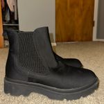 Amazon  Boots Photo 1