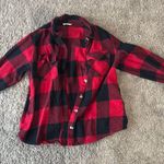 BeachLunchLounge  Flannel Red Photo 0