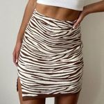 Et Clet  Hibernating Zebra Skirt Women’s Small Photo 0