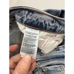 Old Navy NWT  Womens High Rise OG Straight Jeans Light Wash Distressed Size 10 Photo 5