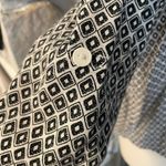 Pink republic  White & Black Geometric Scoop Neck Quarter Length Sleeve Blouse XL Photo 5