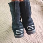 Sorel Women's Size 6 black Glacy Snow Sherpa suede Boot Photo 2