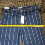 Wrangler Wanderer High Rise Flare Laser Stripe Jeans 32/30 Photo 3