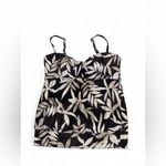 Croft & Barrow Y2K brown and tan leaf print babydoll style strapless top Photo 1