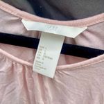 H&M Pink Blouse Elegant and Versatile Photo 1