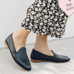 Soludos  Women's Venetian Black Leather Loafer Flat Size 7.5  Photo 0