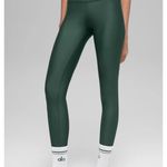 Alo Yoga ✨ FOR SALE — NWT Airlift Set (Limited Edition Clover Green) ✨ Photo 4