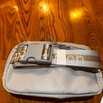 Lululemon Everywhere  Bag Belt 1L Photo 5