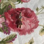 Girl figure charm for necklace Photo 1