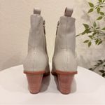 Kaanas Hague Cowboy Leather Bootie in Ivory NWOT Size 6M White Photo 4