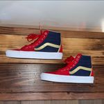 Vans Sk8-Hi Marvel Captain Marvel/ Wonder Woman Sneakers Men’s 6.5 Women’s 8 Photo 12