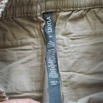 Vuori  Sesame Ripstop Athleisure Chic Edgy Streetwear Casual Trendy Pants Size XS Photo 1