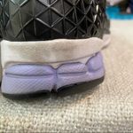 Nike Women’s Vomero Athletic Shoes Photo 8